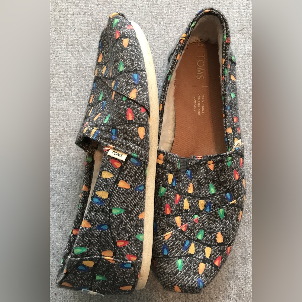 TOMS